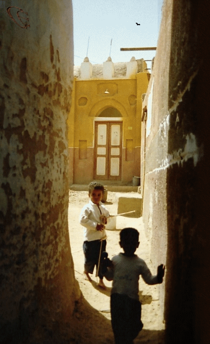 © 2005 photo by Carmen Ezgeta: Nubijski dječaci (Aswan, Egipat, Afrika) - ozujak 2005. - Young Nubian Boys (Aswan, Egypt) - Africa - March, 2005